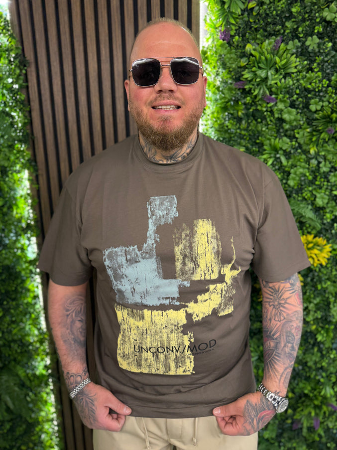 T-SHIRT STAMPA TESSUTO LEGGERO “UNCONV”